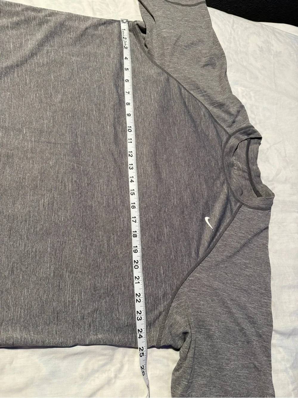Nike Men’s Heather Gray Short Sleeve Performance Tee size XL